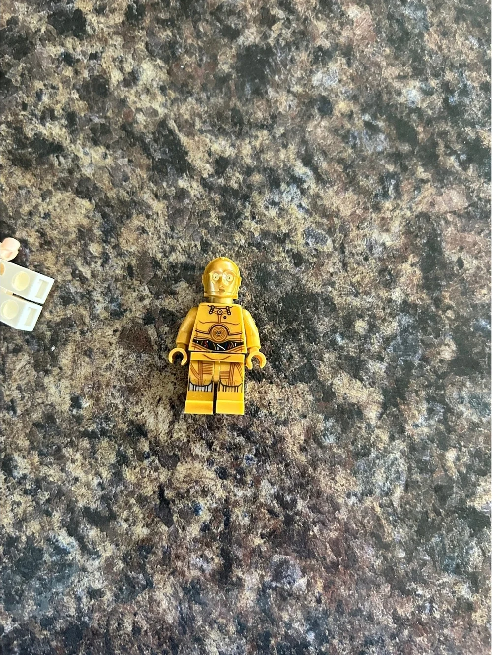 LEGO C-3PO minifigure